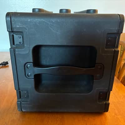 SKB Space Molded Rack Case 2010s - Black image 2