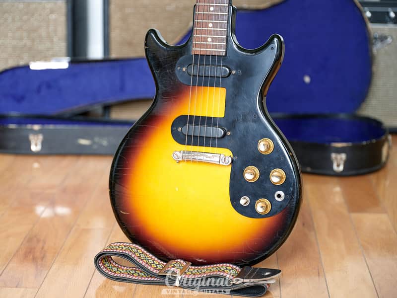 Vintage 1964 Gibson Melody Maker D solidbody electric guitar with case image 1