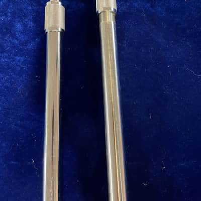 Fender Rhodes Piano 2 adjustable legs , for Suitcase image 3