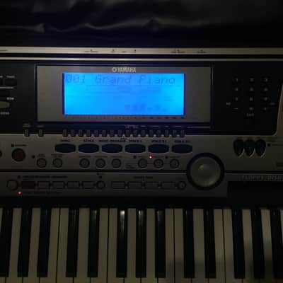 Yamaha PSR 550 image 5