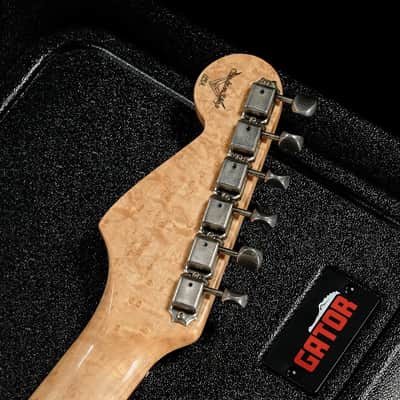 Fender Custom Shop Abalone Stratocaster with Matching Headstock (1995) [11 of 25] (04/08) image 10