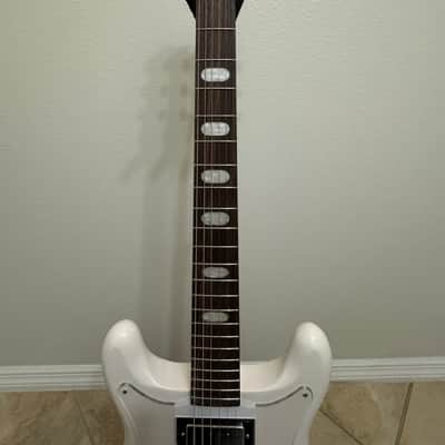 Epiphone Crestwood Custom Tremotone 2020 - Present - Polaris White image 2