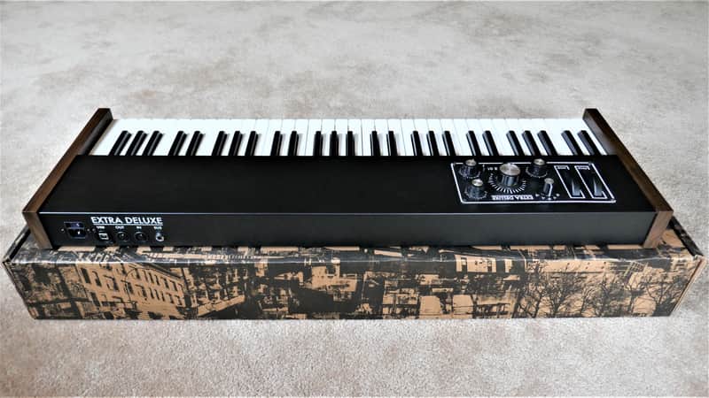 Extra Deluxe Mfg. The Sixty-One w/ MODULE 01 | Reverb