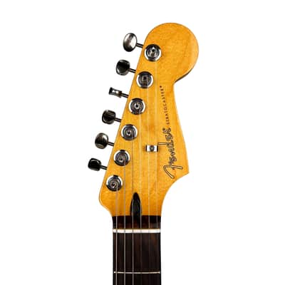 Fender 70th Anniversary Player Stratocaster, Rosewood Fingerboard, Nebula Noir image 10