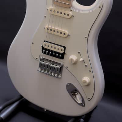 PJD Woodford Standard Custom Order 2024 - Cream Soda w/ matching headstock image 5
