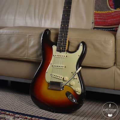 Fender Stratocaster 1964 3-tone Sunburst image 2