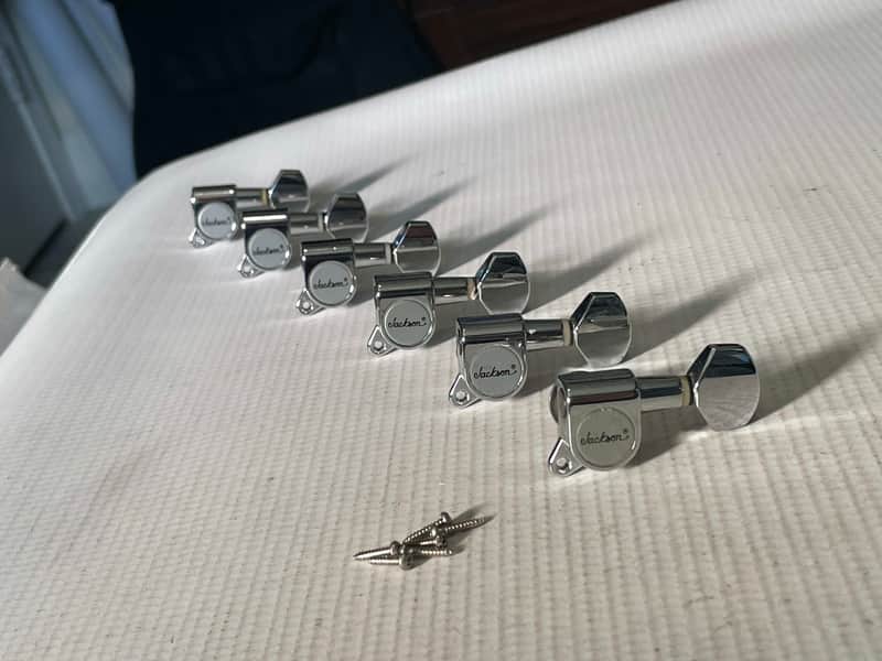 2000's Jackson RR & Dinky Guitar Chrome Jin Ho Korea Tuners Tuning Pegs 6 In Line image 1