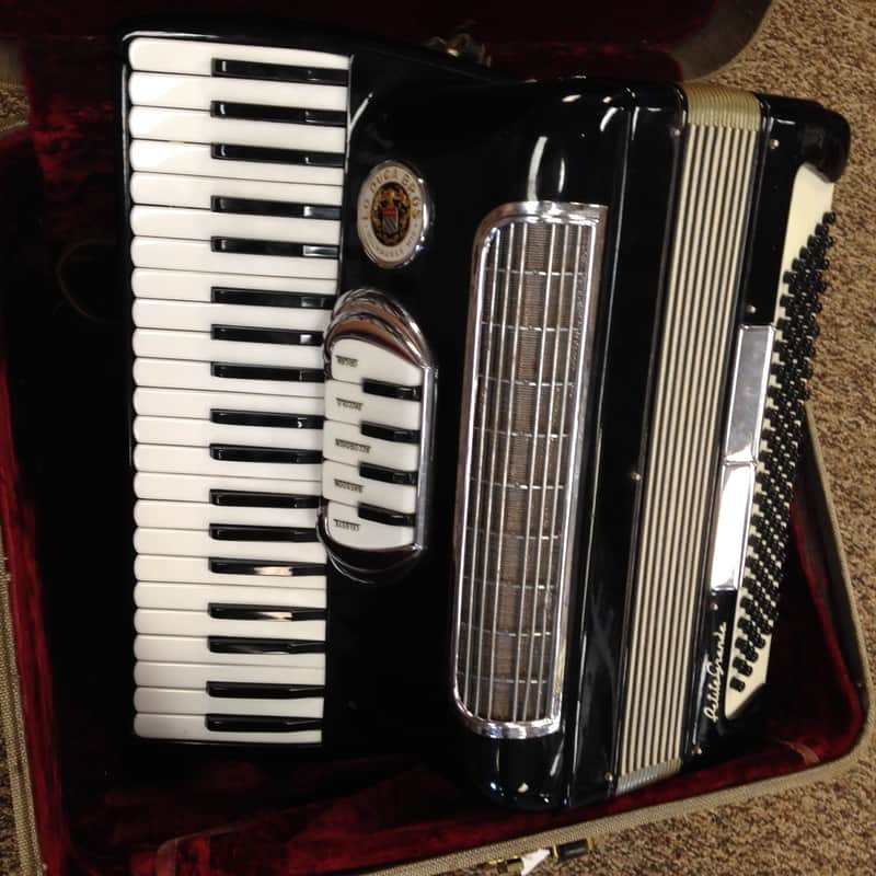 Vintage Italian LoDuca Bros Petite Grand Accordion w/Case Lo Duca