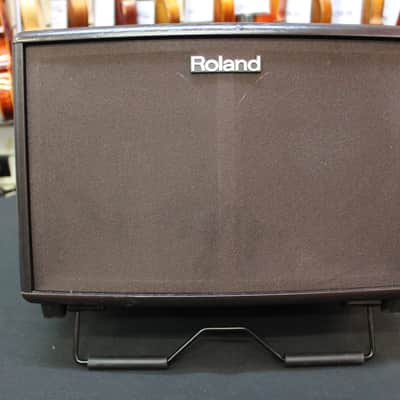 Roland AC-60RW Acoustic Chorus 2-Channel 60-Watt 2x6.5" Guitar Combo Rosewood image 4