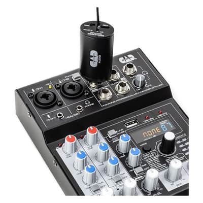 CAD Audio WX50 Digital Frequency Agile Single Channel UHF Handheld Wireless System with 16 Switchable Frequencies (Black) image 5