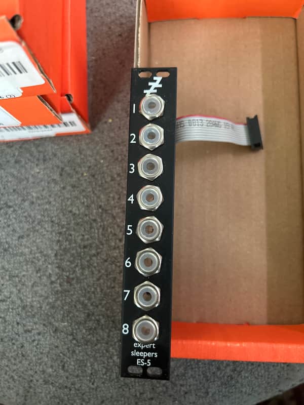 Expert Sleepers ES-5 MK3 Expander Eurorack Synth Module 2017 - 2020 - Black image 1