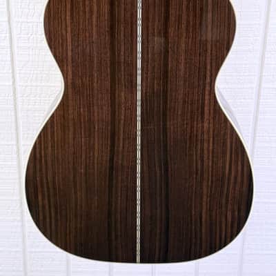 Martin 00-28 w/Case M2980843 image 10