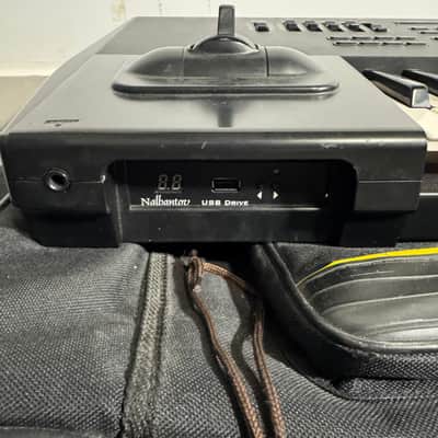 Korg I3 Workstation/Arranger Keyboard (90s model) image 4