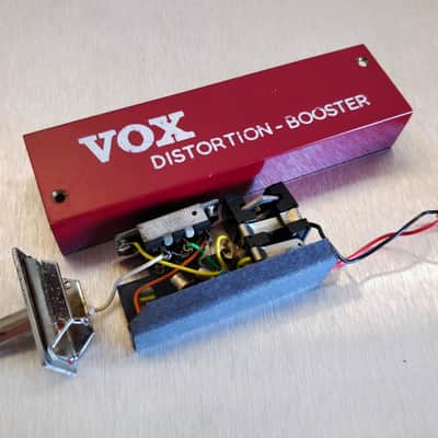 Vox V816 Distortion Booster Fuzz 1965 Red image 5