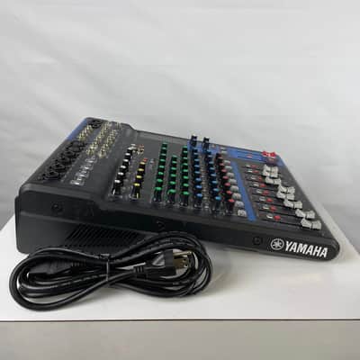 Yamaha MG12 12-Channel Analog Mixer image 4