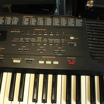 Roland E-28 Keyboard image 3