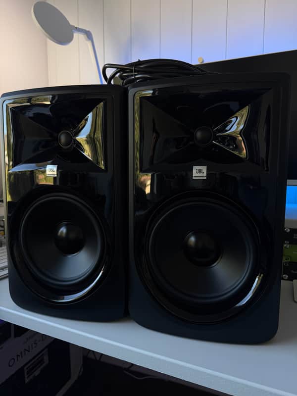 JBL 308P MkII 2-Way 8" Active Nearfield Studio Monitors (Pair) 2010s - Black image 1
