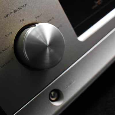 Luxman C-7 Limited Edition Stereo Control Amplifier in Excellent Condition image 8
