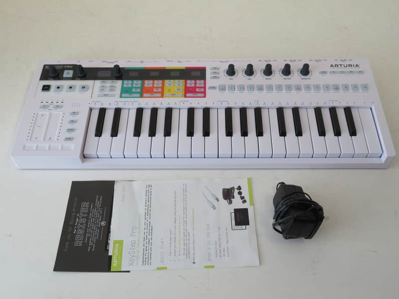 Arturia Keystep Pro Midi Controller/Sequencer Keyboard White image 1