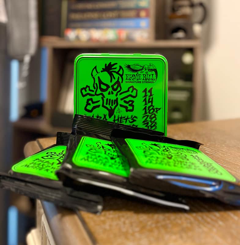 Ernie Ball James Hetfield Papa Het's Hardwired Master Core Limited Edition 3-Pack String Tin image 1