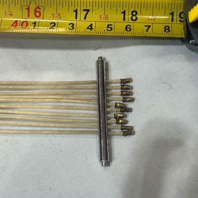 Ludwig Super Sensitive 10 Strand Gut Snares (TDG-U-296) 30's?? - chrome image 2