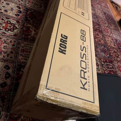 Korg KROSS 88-Key Digital Synthesizer Workstation 2010s - Black image 2