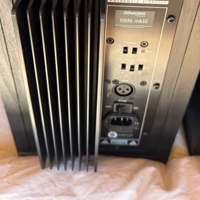 Dynaudio BM6 Mk III 2014-2016 - Black, Stunning image 5