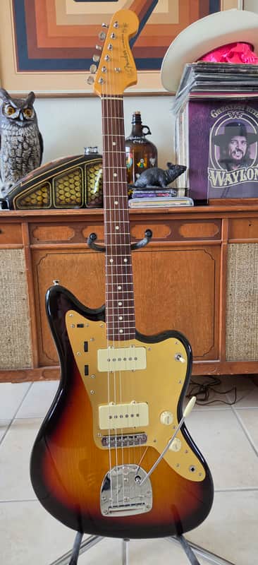 Fender Jazzmaster 60s Classic Japan 2017 - Sunburst image 1