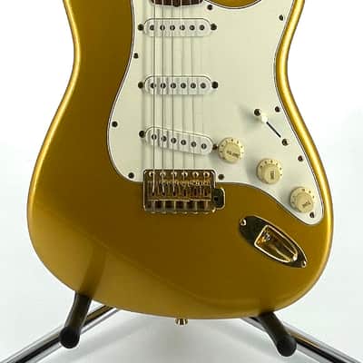 1999 Fernandes R-8G Stratocaster - Aztec Gold image 6