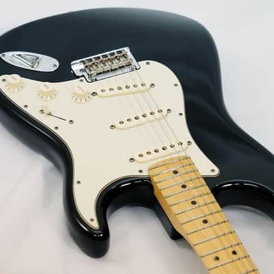 Immagine Fender American Professional Stratocaster (Black/Maple) [USED] 2019 - 5