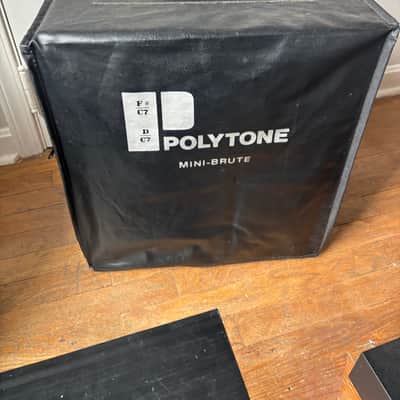 Vintage 1982 Polytone Mini-Brute IV Combo Amp Bass Guitar image 5