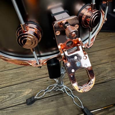 DW Collector's Series 2023 - Satin Black over Brass - 6.5 inches x 14 inches image 4