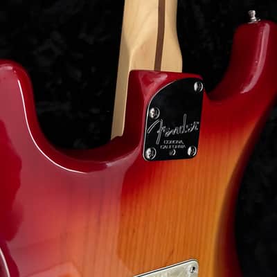 NOS 2006 Fender Stratocaster American Deluxe Ash 60th Anniversary image 8