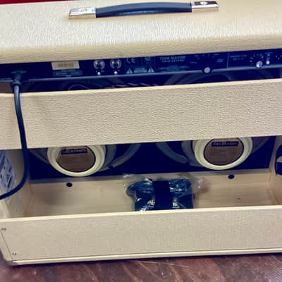 Fender Tone Master Twin Reverb 2-Channel 85-Watt 2x12" Digital Guitar Combo 2020 - Present - Blonde image 7