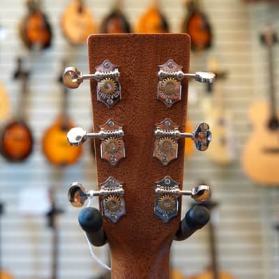 Martin 000-18 Standard Series Sitka Spruce/Mahogany Acoustic Guitar w/Hard Case image 8