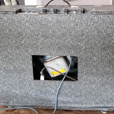 Pine Electronics (Pineco) The Paul 115 Guitar/Bass Combo 1960's Montreal image 5