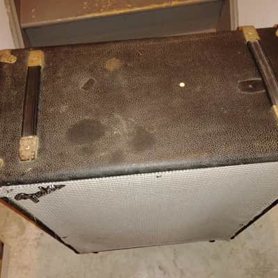 1972 Fender JBL D130F, 8ohm, 100 watt speaker, 1-15" speaker cabinet. Good for guitar or bass image 5