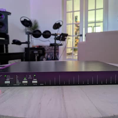 Apogee DA16 Audio Converter DA16 Intellidac - Purple image 1