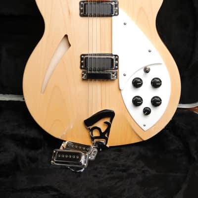 Rickenbacker 330 Mapleglo Semi-Hollow Electric Guitar 2024 Pre-Owned image 20