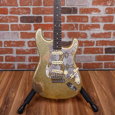 Fender Custom Shop W25 1962 Stratocaster Heavy Relic Gold Sparkle Boos Leather Custom Pickguard 2025 w/OHSC image 4