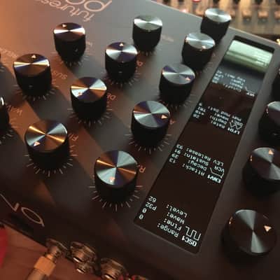 Futuresonus Parva 8-Voice Analog Synthesizer - Limited Black Matte & Black Knob Edition image 9