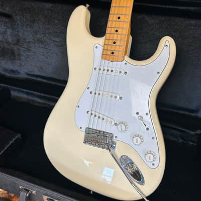 Fender MIJ ST68 Stratocaster Vintage White 2014 Electric Guitar image 15