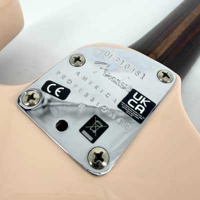 2021 Fender Limited Edition American Professional II Stratocaster Solid Rosewood Neck - Shell Pink image 12