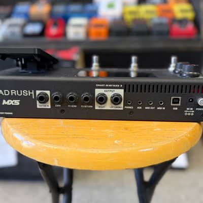 Headrush MX5 Amp Modeling Guitar Effect Processor 2021 - Black image 7