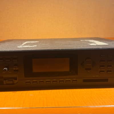 Korg X3R Rackmount Music Workstation 1993 (with new LCD)