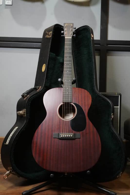 Martin Road Series 000RS1