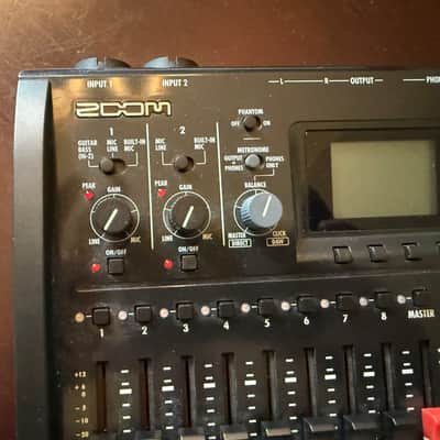Zoom R8 Recorder: Interface: Controller: Sampler 2010s - Black image 2