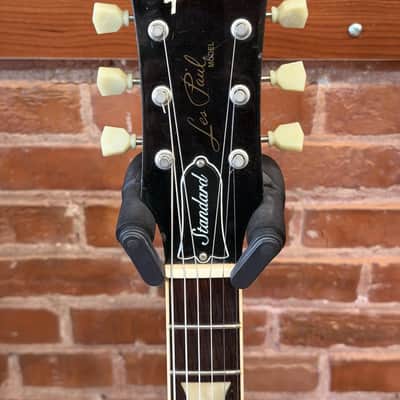 Gibson 2005 Les Paul Standard Ebony with hard case image 3