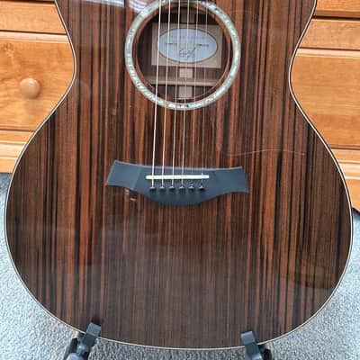 Taylor Limited Edition Custom Shop Grand Auditorium Sinker Redwood acoustic guitar  2014 - Sinker Redwood gloss top image 4