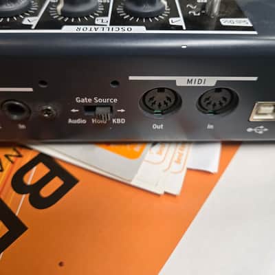 Arturia MiniBrute 25-Key Synthesizer 2012 - 2018 - Black image 9